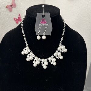 Paparazzi Silver Necklace with White Pearls